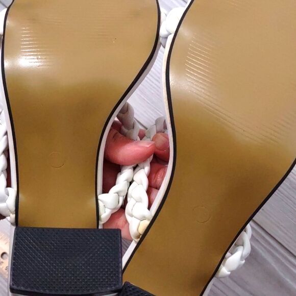 (67-3152) Comeshun Women's Square Heels Sandals Block Sz 39 (8.5) - Picture 6 of 11